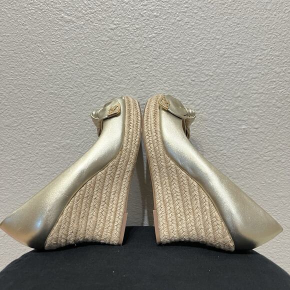 Tory Burch Dory Metallic Gold Espadrille Wedges 8.5 - Picture 2 of 6
